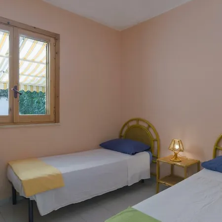 Casa Vacanza Trilocale 21 * Sant'Andrea (Apulia)