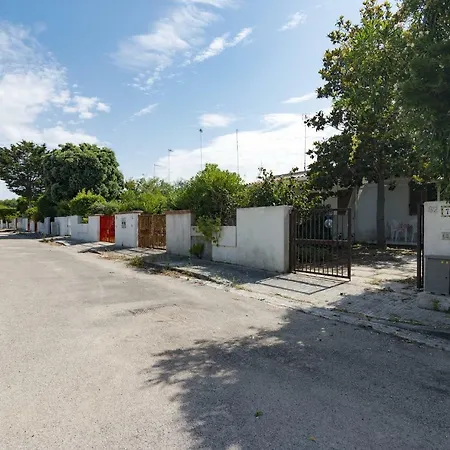 Appartamento Casa Vacanza Trilocale 21 Sant'Andrea (Apulia)