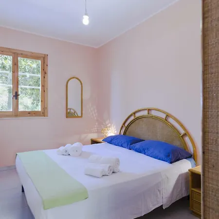 Casa Vacanza Trilocale 21 Sant'Andrea (Apulia)